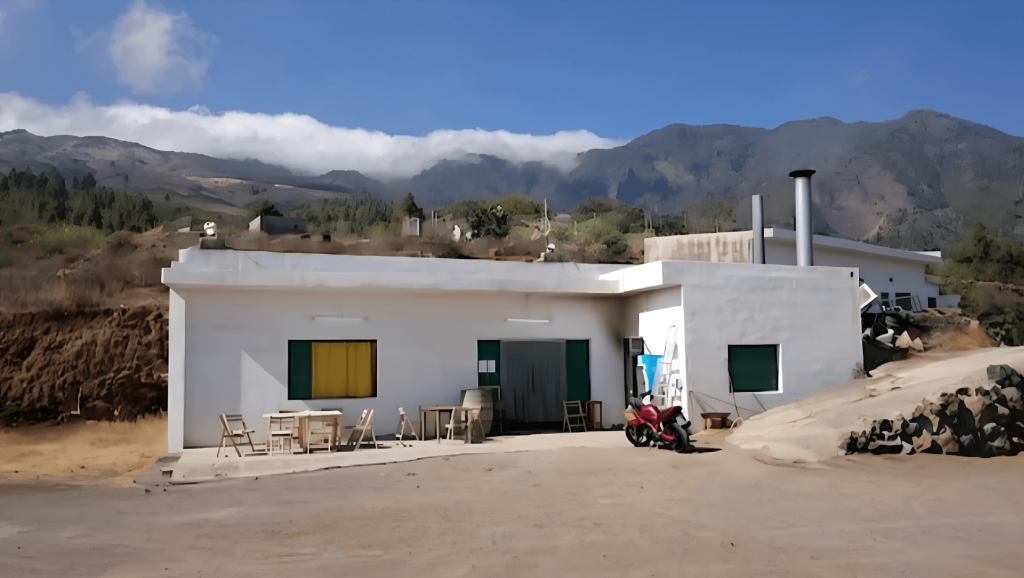 La fachada del Guachinche Casa Manuel